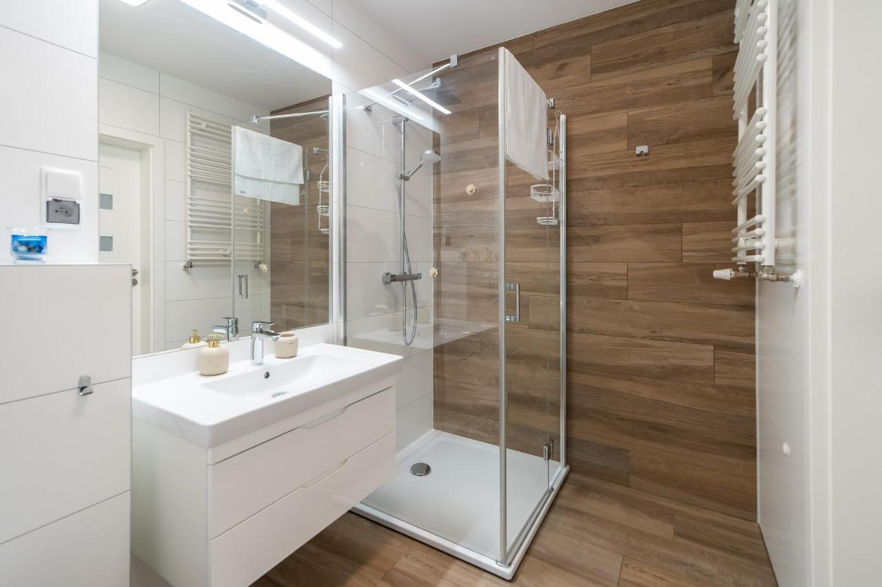 Apartamenty Fenomen - Baltic, Nadmorskie Tarasy, Free Parking, Swimming Pool, Sauna And Other! Колобжег Экстерьер фото