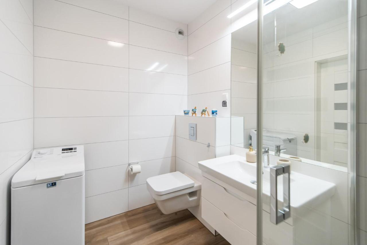 Apartamenty Fenomen - Baltic, Nadmorskie Tarasy, Free Parking, Swimming Pool, Sauna And Other! Колобжег Экстерьер фото